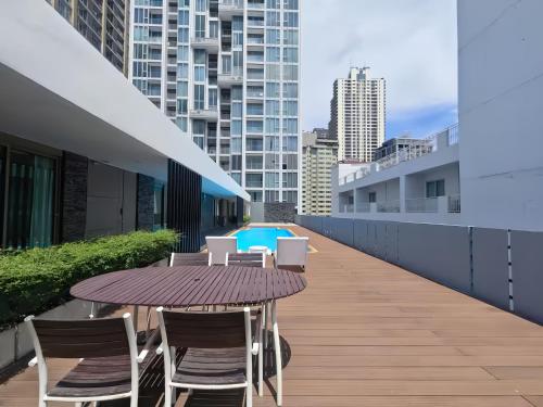 Residence One 4