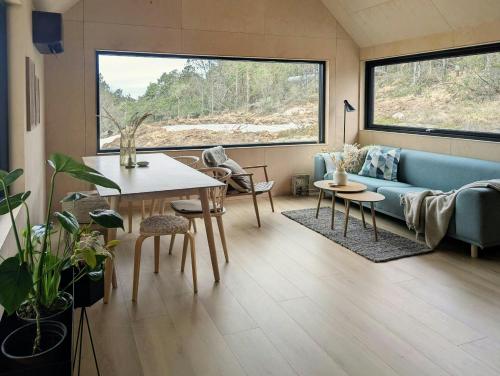 New Cabin Between Forest And Beach In Ogna