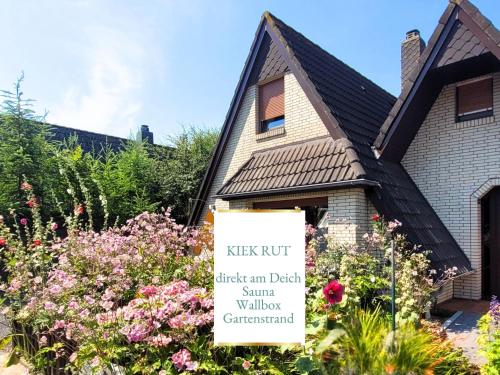 Ferienwohnung KIEK RUT - Gartenstrand, Wallbox & Sauna, alles für die Familie, zusätzlicher Loft in Harlesiel in Wittmund, Deutschland