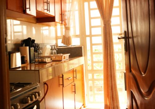 Kitchen, Pearl Prime Apartments - Cocoa Pearl, Retreat in Nyeri