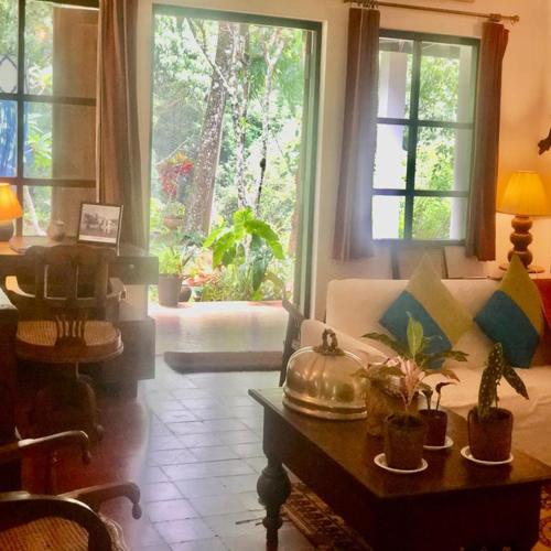 Captain's Bungalow - image 3
