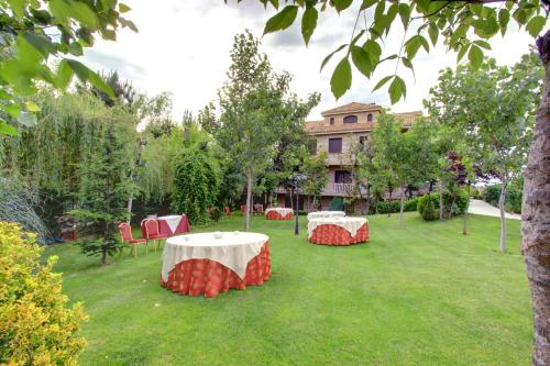 Pazo de Monterrei in A Medorra