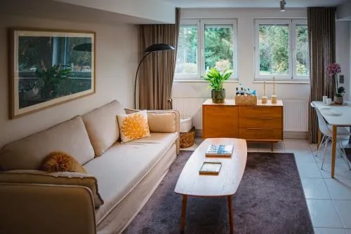 Helle Wohnung in Seenähe in Berg am Starnberger See, Deutschland