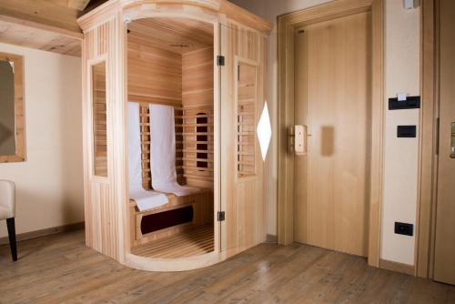 Francesin Active Hotel - image 4