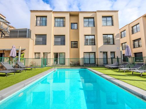 Castell Beach Aparthotel - Apartment - Castelldefels