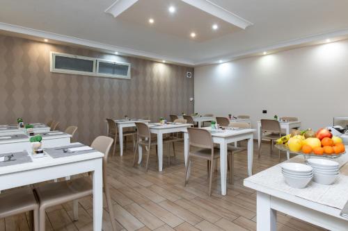 Ételek és italok, Hotel Bruman in Caserta Városközpont