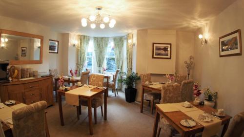 Lindisfarne House - image 4