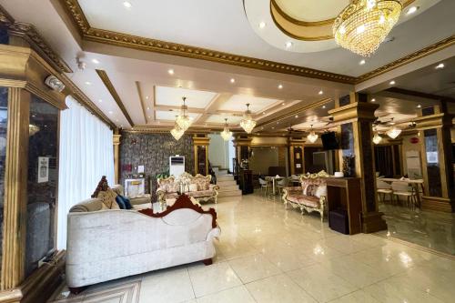 Lobby, Clark Imperial Hotel Angeles City in Angeles / Clark