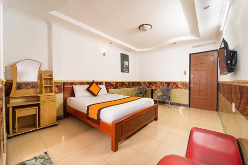 room detail thumbnail 0