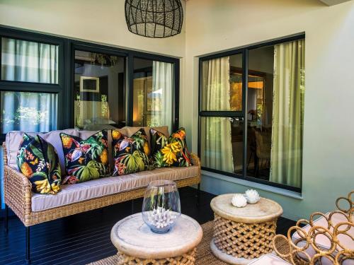 Luxury Villa Albizia, Eden Rock Estate, Pennington in Imbabala Forest Estate