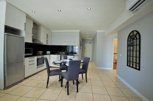 Icon Apartments - Airscape - image 8