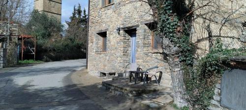 入口, Cozy Apartment in Coscojuela de Sobrarbe, 45 m², View in 托烏莫里約