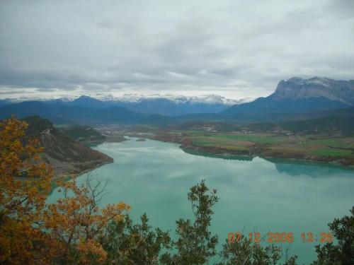 Charming Apartment in Coscojuela de Sobrarbe, 45 m² in 托烏莫里約