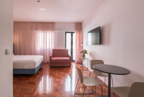 Lisbon Serviced Apartments - Campos - image 23