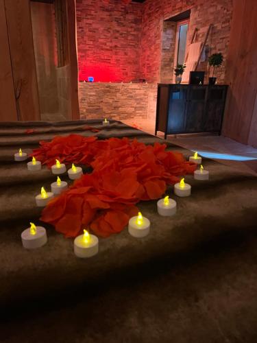 Фасада на хотела, Maison romantique avec jacuzzi privatif in Mittainville