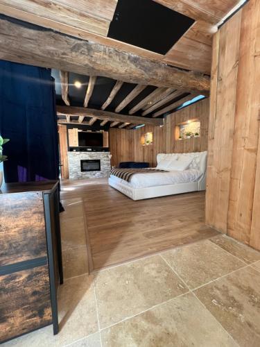 Фасада на хотела, Maison romantique avec jacuzzi privatif in Mittainville