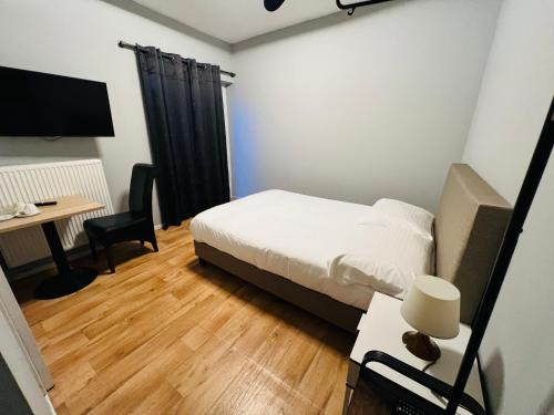 Munal Hotel Temse Room Type - Budget Double Room