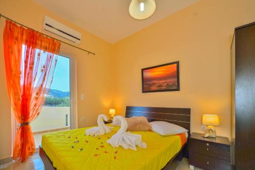  Roula's Sea View Apartment in Kissamos