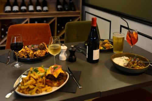 레스토랑, Logis Hotel Maison Voltaire in 앙부아즈
