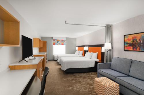 Home2 Suites by Hilton Alexandria in South MacArthur