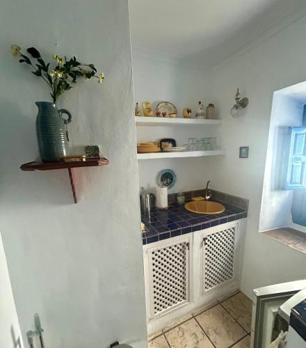 Guesthouse La Tienda Room Type - Double Room with Private Bathroom