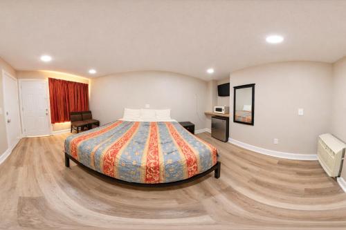 1 queen bed