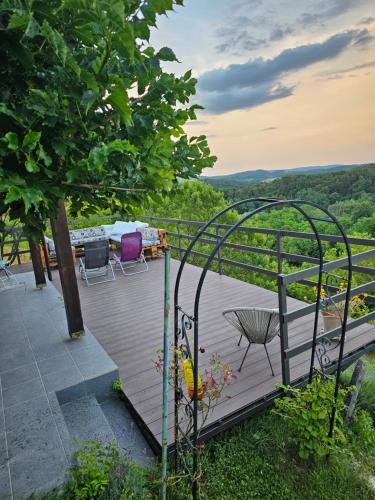 Obiteljska kuća za odmor (Obiteljska kuca za odmor) in 哈爾斯新納