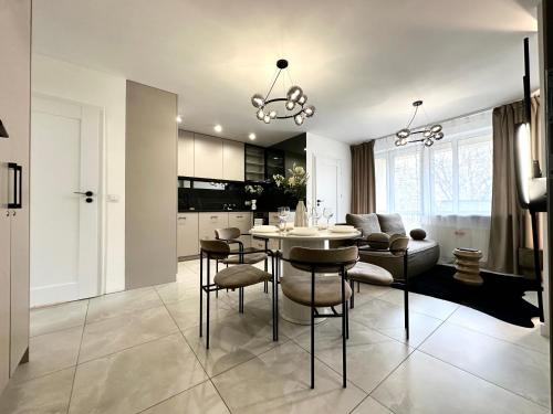 ŁACIARSKA 59 Apt 3 - 200m Main Square - Self Check-In 20h - Balcony, Breslau (Foto 5)