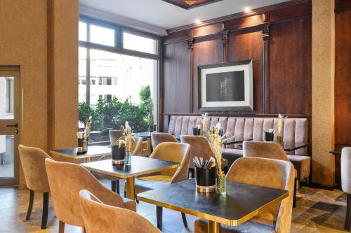 KING's Hotel First – khách sạn tại Maxvorstadt