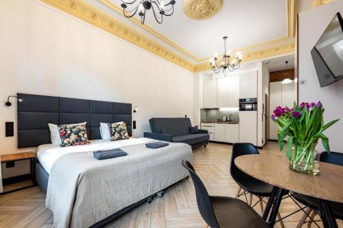 Pod Blekitnymi Podkowami - Wroclaw