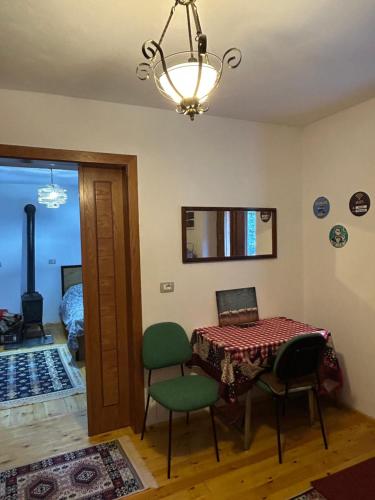 Florija’s Guesthouse in Dardhe