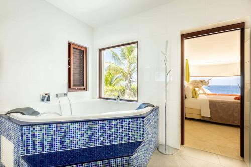 卫浴间, Villa Nostrum Casa di Mare 85 - Coral Estate in 威利布罗德