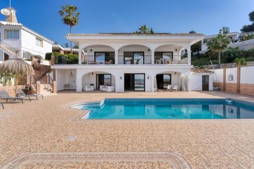 Casa Mimoza
