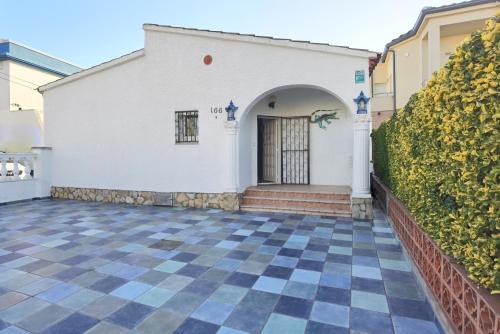 LEON INMO Villa Pia - 11084 - image 4