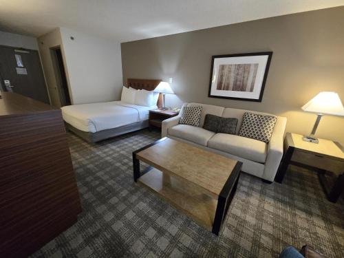 GreenTree Inn Albuquerque North I-25 - image 19