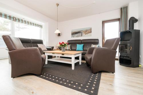 Strauch-Hütte EG/1.OG/DG in Westerland, Deutschland