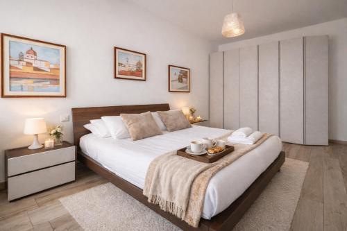 Ponte Vecchio Newly restyled flat, Walk Everywhere