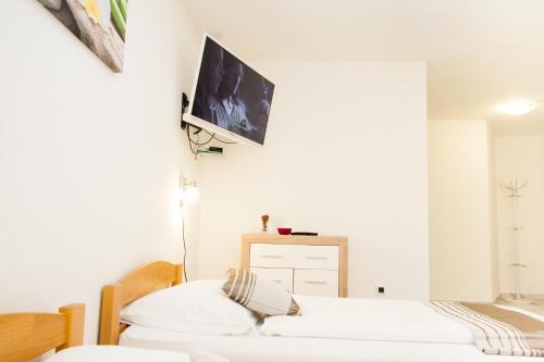 Rooms Garden Zagreb Airport