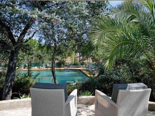 Apart-Hotel Quinta das Eirinhas-Jardim de Bonsai