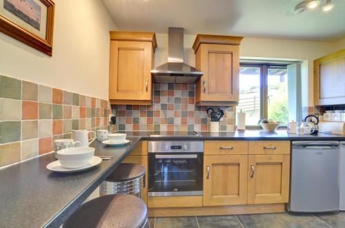 Iekārtas, 2 Bed in Caersws oc-waa322 in Trefeglwys