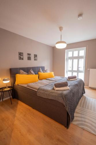 Studio TWO - Netflix, 5 Personen in Chemnitz, Deutschland