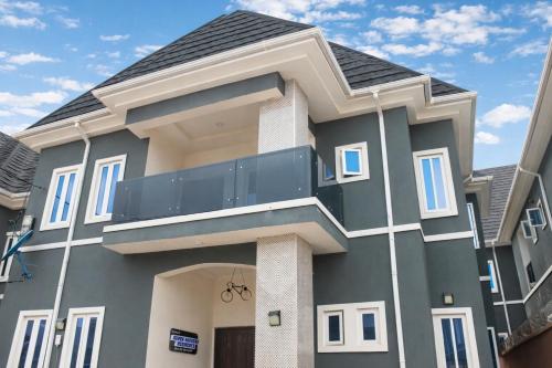 Aurea Gardens Residence Flat – khách sạn tại Achara