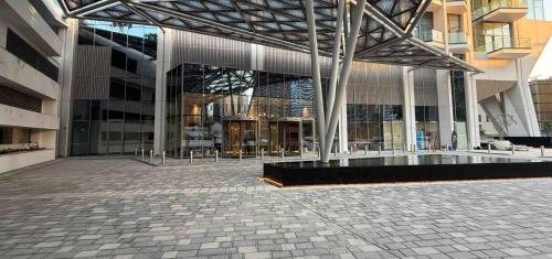 High Floor 1BR Burj View Apartment by fam Living - image 3