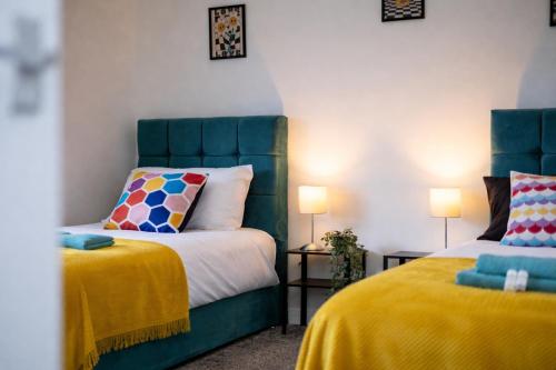 Temple by Alt-Stay Contractor Accommodation - 4 Bed Contractor Home With Parking, Wi-Fi & Full Kitchen - Ideal For Long stays, Leeds (foto 9)