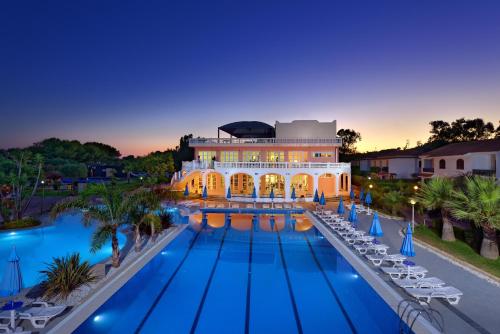 Santa Monica Resort