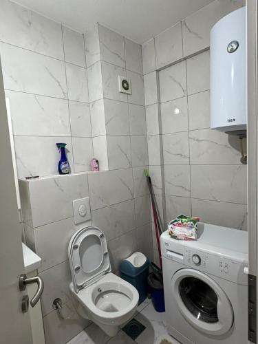 Nest Apartments B in Obilić