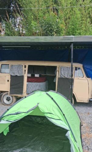 Kombi Home