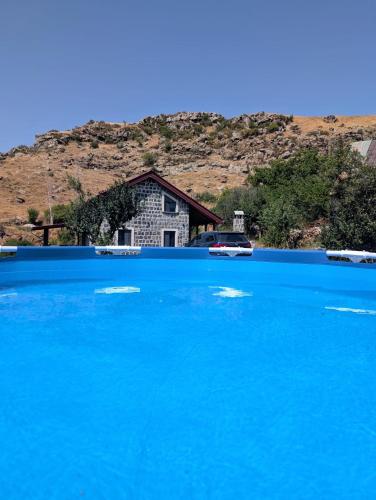 River Home Villa in Hrazdan