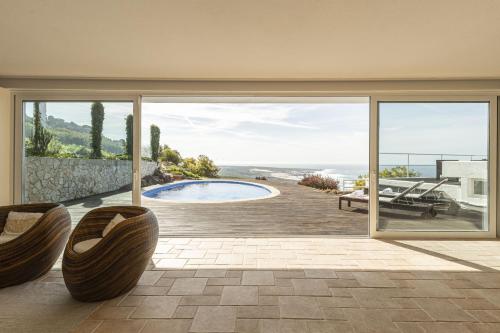 Biscaia Blue Horizon by ClamaRetreats in อัลกาบิเดเช