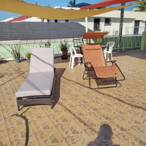 The Red Hut Inn in Belize City